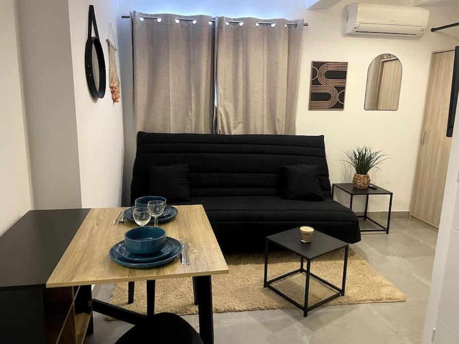 Petit Cocon Douillet Climatise Pour 2 Pers Apartment