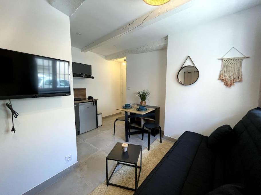 Petit Cocon Douillet Climatise Pour 2 Pers Apartment La Crau